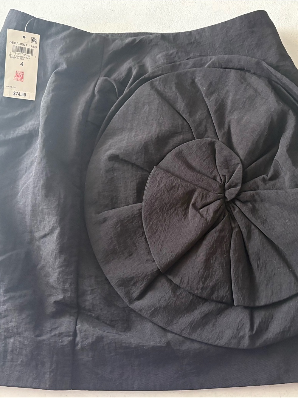 Decadent Fashion Deep Black Mini Skirt Rosette Flower Detail Size 4 NWT
